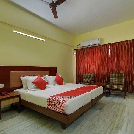 Capital O 15767 Mr International Hotel Madurai Exterior foto