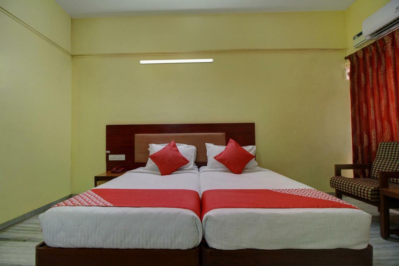 Capital O 15767 Mr International Hotel Madurai Exterior foto